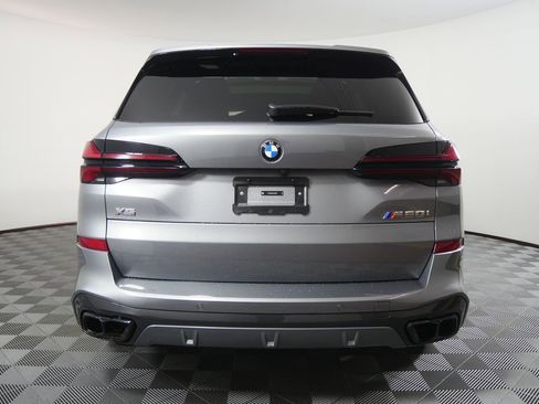 Used 2026 BMW X5 M60i AWD/4WD image 4