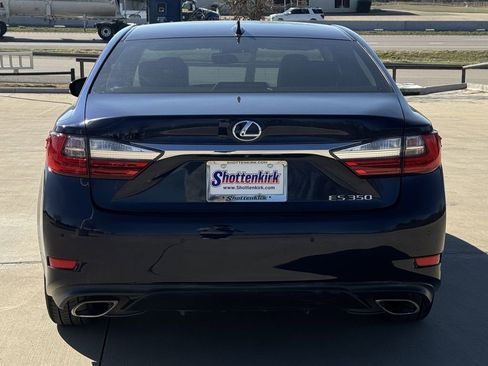 Used 2018 Lexus ES 350 w/ Premier Package image 5