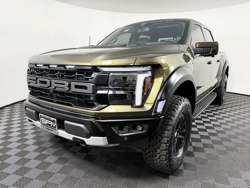 Used 2025 Ford F150 Raptor AWD/4WD image 3