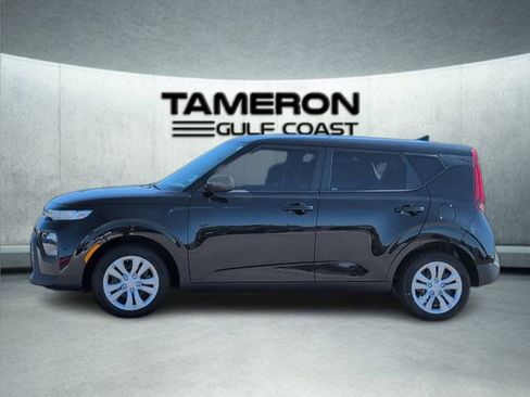 Used 2020 Kia Soul LX image 5