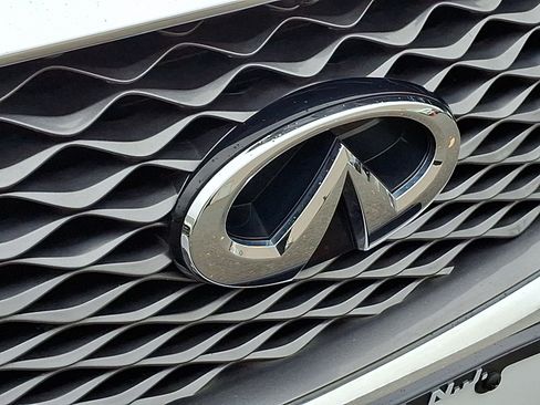 Certified 2023 INFINITI Q50 Luxe w/ Cargo Package AWD/4WD image 4