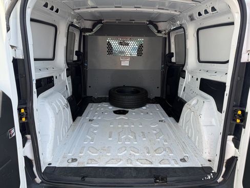 Used 2019 RAM ProMaster City Tradesman FWD image 7