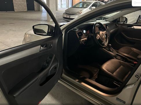 Used 2014 Volkswagen Jetta SE image 10
