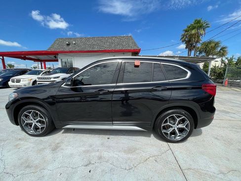 Used 2018 BMW X1 xDrive28i w/ Premium Package AWD/4WD image 5