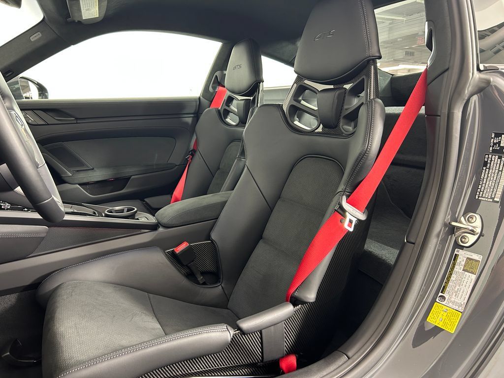 Used 2026 Porsche 911 Carrera GTS RWD image 5