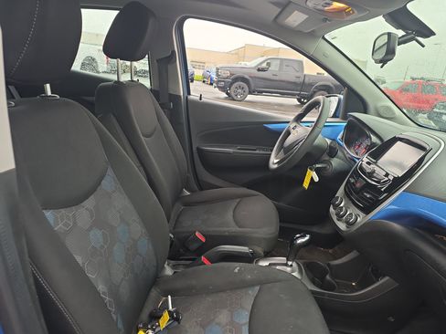 Used 2017 Chevrolet Spark LT image 9