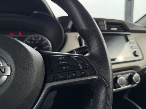 Used 2021 Nissan Versa SV image 16