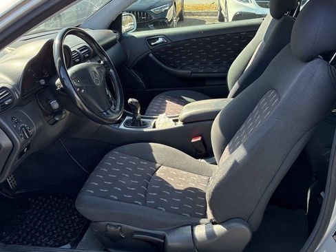 Used 2002 Mercedes-Benz C 230 Coupe image 7