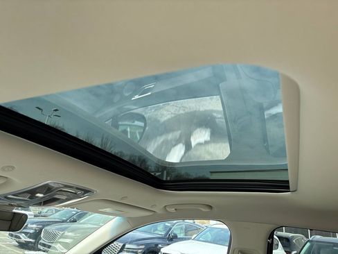 New 2026 Genesis GV80 2.5T Prestige image 12