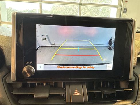 Used 2023 Toyota RAV4 XLE image 23
