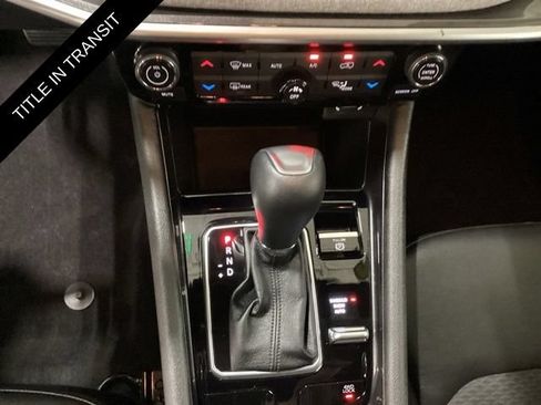 Used 2023 Jeep Compass Latitude w/ Convenience Group AWD/4WD image 17