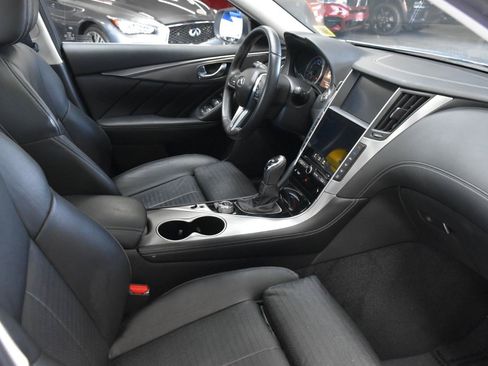Used 2019 INFINITI Q50 Signature Edition AWD/4WD image 38