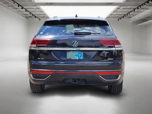 Used 2022 Volkswagen Atlas Cross Sport SE AWD/4WD image 5