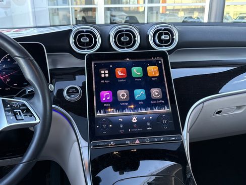 Certified 2025 Mercedes-Benz GLC 300 image 24