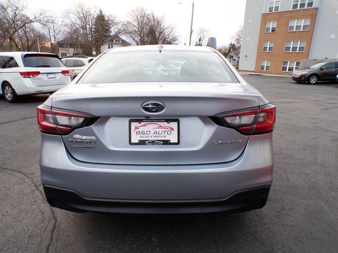 Used 2022 Subaru Legacy Premium image 4