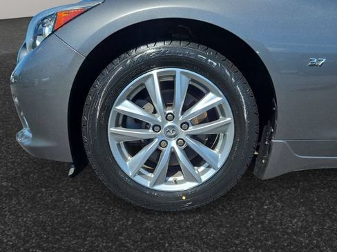 Used 2015 INFINITI Q50 Premium AWD/4WD image 4