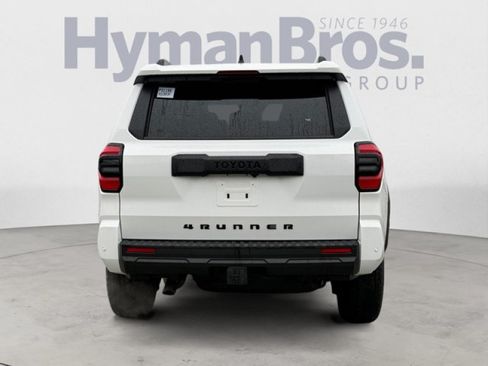 Used 2025 Toyota 4Runner TRD Off-Road AWD/4WD image 4