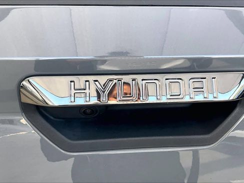 Used 2024 Hyundai Santa Cruz Night image 30