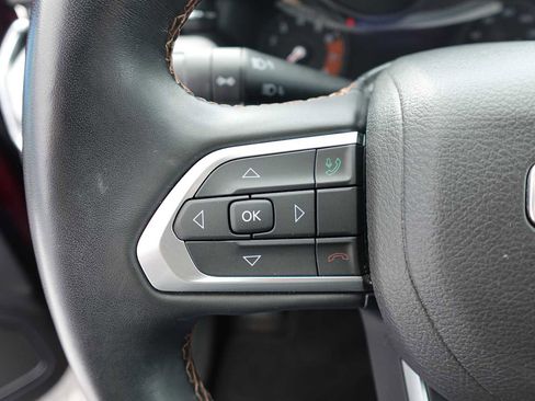 Used 2022 Jeep Compass Limited image 15