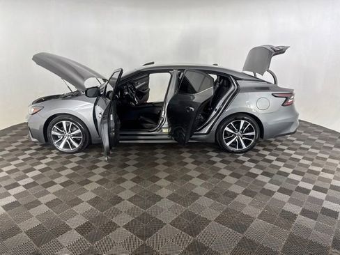 Used 2021 Nissan Maxima 3.5 SV w/ Floor Mat Group FWD image 9