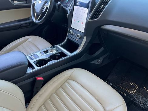 Used 2023 Ford Edge SEL image 14