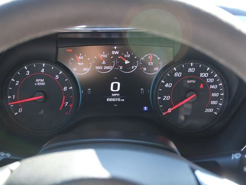Used 2018 Chevrolet Camaro SS RWD image 26
