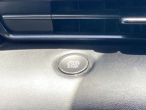 Used 2022 Hyundai Elantra N Line FWD image 12