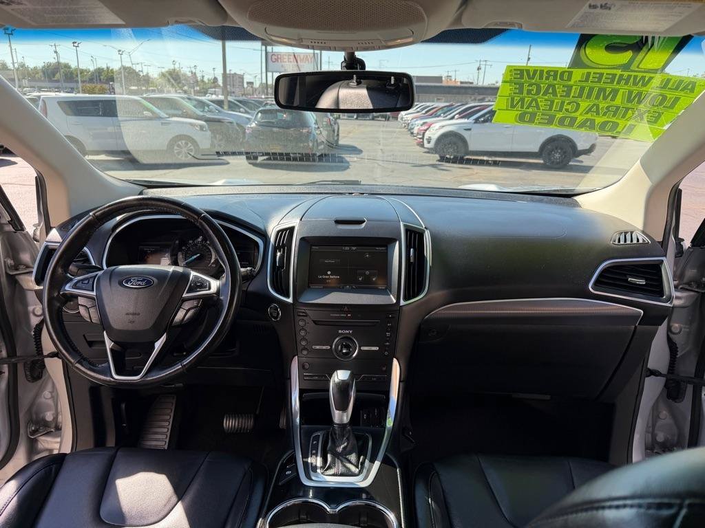 Used 2015 Ford Edge Titanium w/ Technology Package AWD/4WD image 21