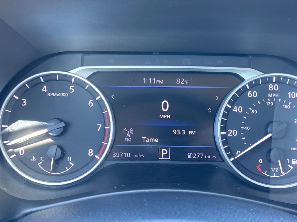 Used 2025 Nissan Sentra SR FWD image 7