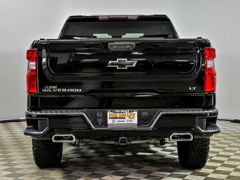 Used 2023 Chevrolet Silverado 1500 LT Trail Boss AWD/4WD image 7