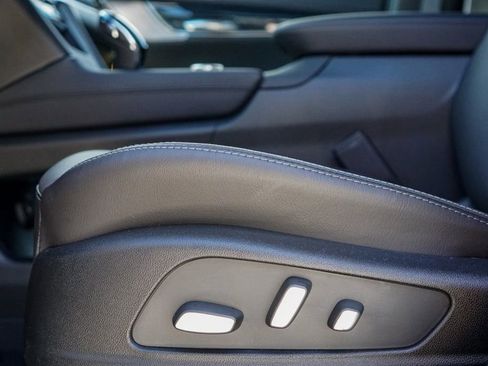 New 2026 Cadillac XT5 Premium Luxury w/ Driver Assist Package FWD image 19