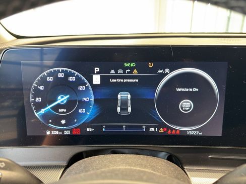 Certified 2024 Kia Sportage SX image 10