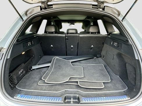 Used 2025 Mercedes-Benz GLC 300 4MATIC image 26