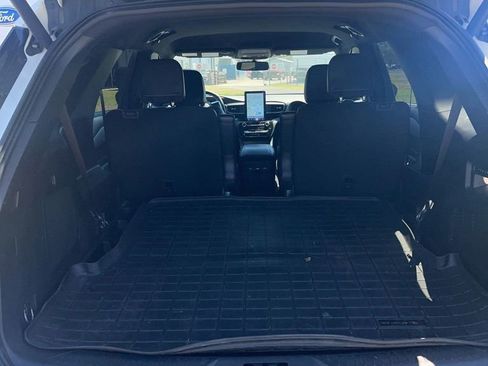 Used 2023 Ford Explorer ST w/ Equipment Group 401A AWD/4WD image 11