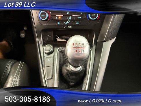 Used 2016 Ford Focus ST w/ Equipment Group 401A FWD image 14