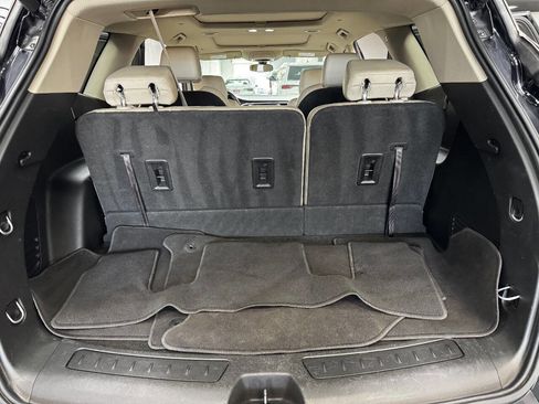 Used 2019 Buick Enclave Essence image 47