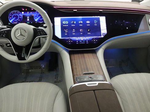 Certified 2023 Mercedes-Benz EQS 580 580 image 9
