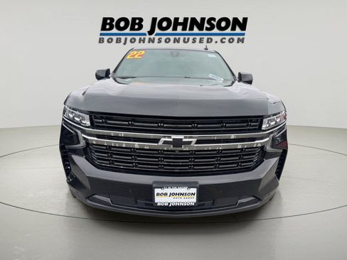 Used 2022 Chevrolet Suburban RST w/ Luxury Package AWD/4WD image 5
