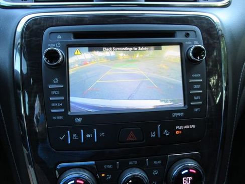 Used 2015 Buick Enclave Premium w/ Experience Buick Package FWD image 26