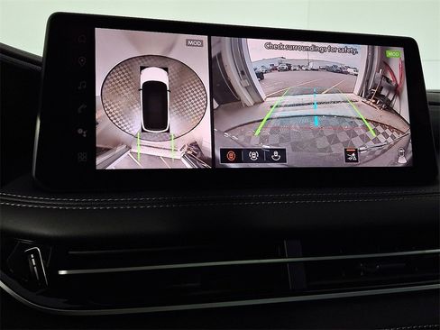 New 2026 INFINITI QX60 Luxe image 18