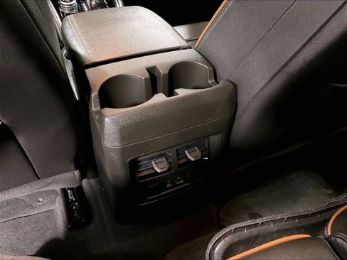 Used 2023 GMC Canyon AT4 w/ AT4 Premium Package image 28