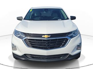 Used 2021 Chevrolet Equinox LS w/ LS Convenience Package FWD video 2