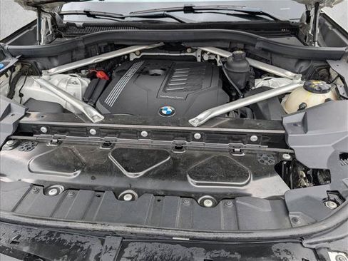 Used 2019 BMW X5 xDrive40i w/ M Sport Package AWD/4WD image 22