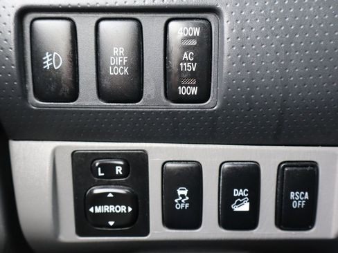 Used 2010 Toyota Tacoma 4x4 Double Cab image 28