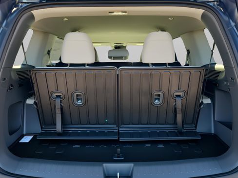 New 2026 Hyundai Santa Fe SE image 8