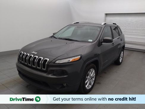 Used 2017 Jeep Cherokee Latitude image 1