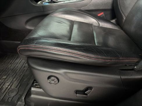 Used 2019 Jeep Grand Cherokee Trailhawk w/ Trailhawk Luxury Group AWD/4WD image 13