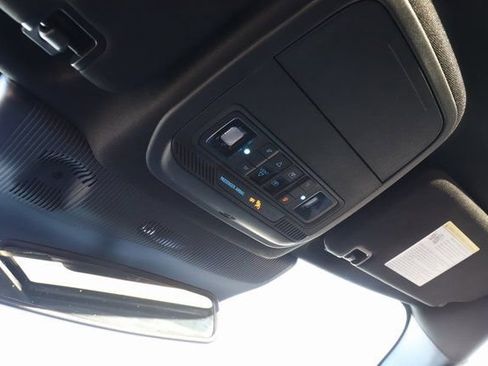 Used 2025 Ford Explorer Platinum w/ LUX Leather Package image 38