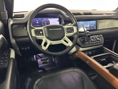 Used 2020 Land Rover Defender 110 HSE AWD/4WD image 16
