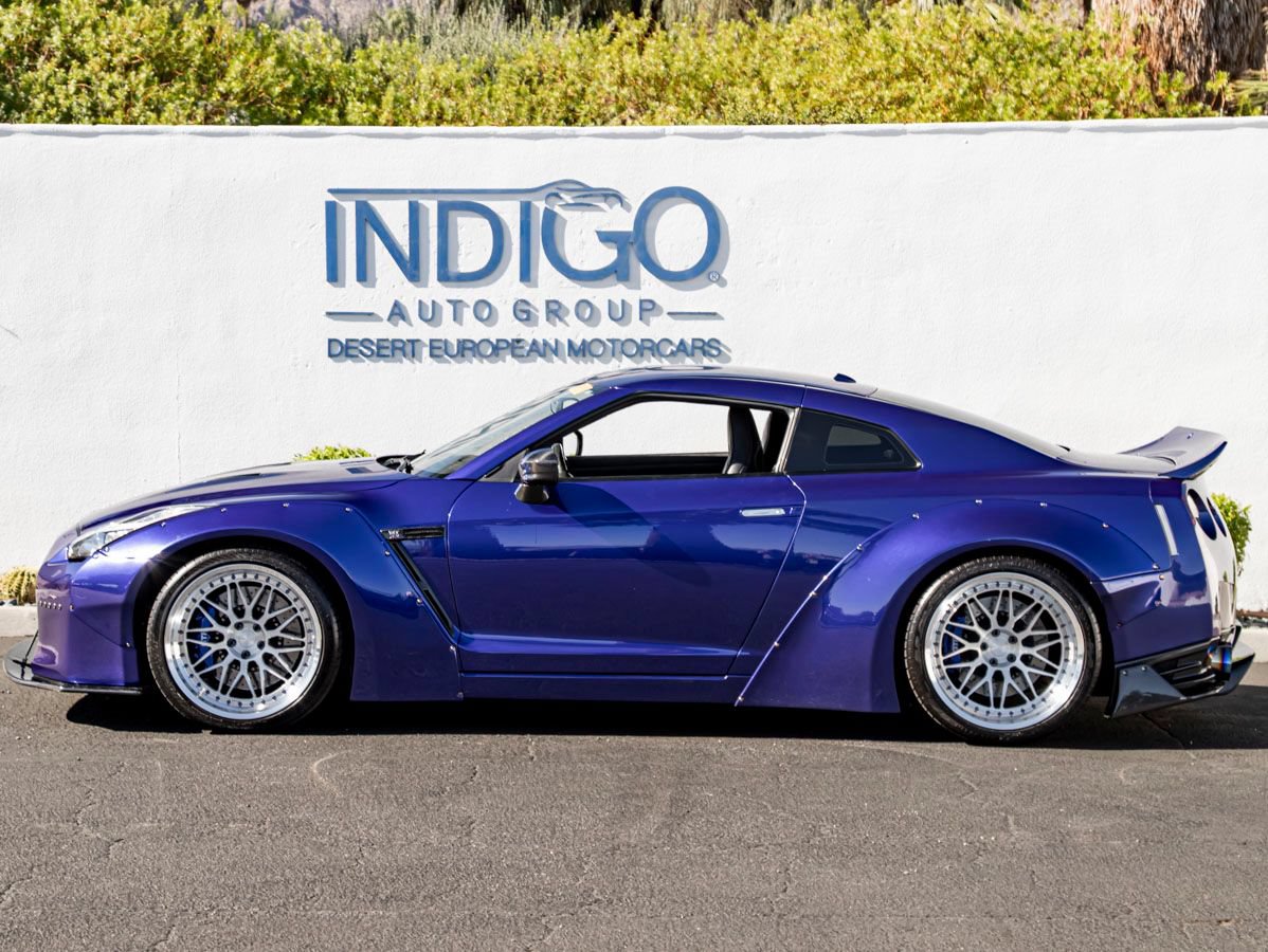 Used 2013 Nissan GT-R Premium AWD/4WD image 11